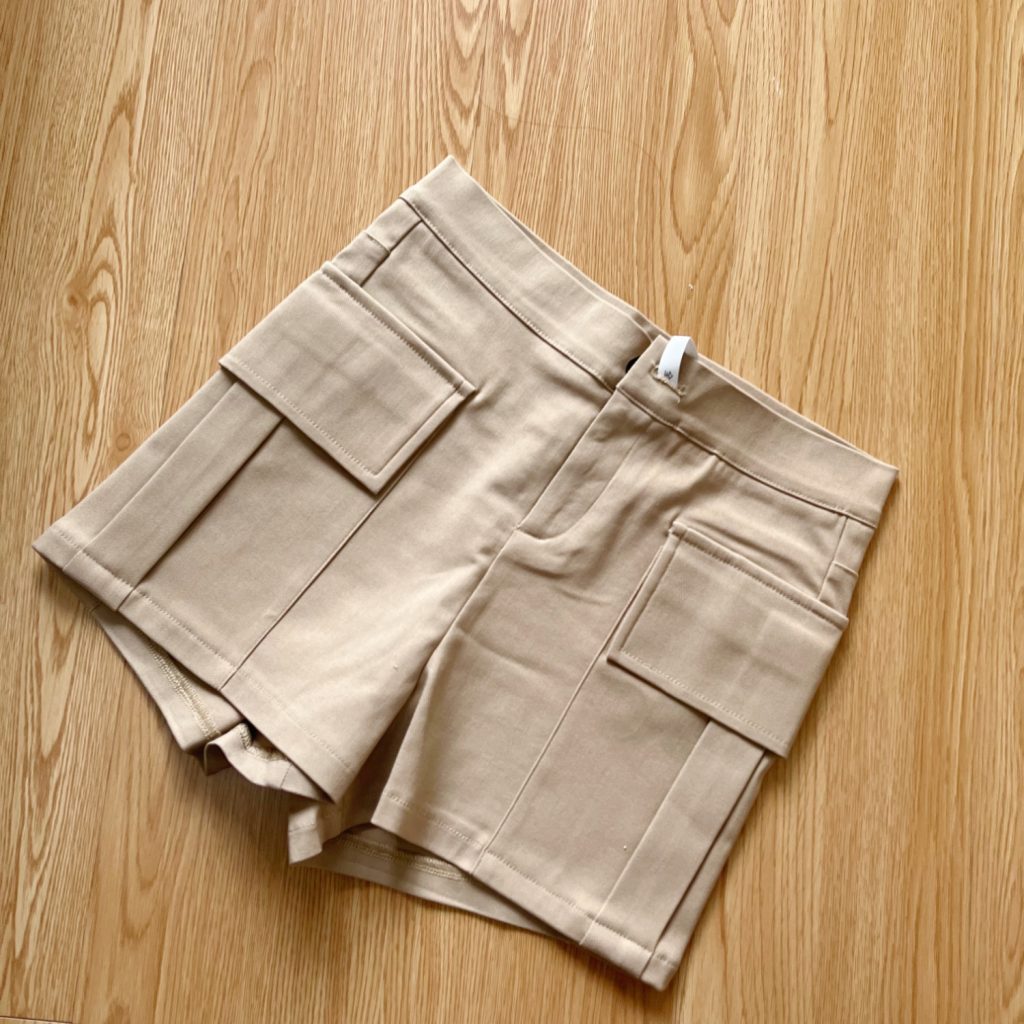 Versatile Retro Khaki High Waist Slimming Stretch Shorts for Women