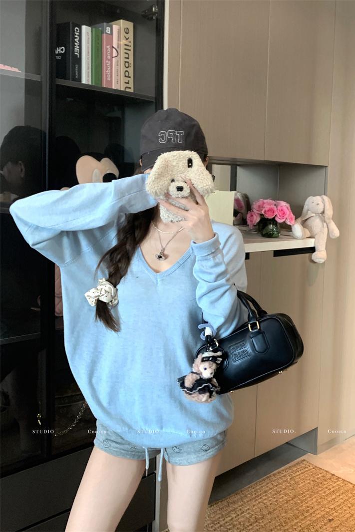 Women's Loose Soft V-Neck Knit Top Light Summer Sun Protection Shirt - Image 5