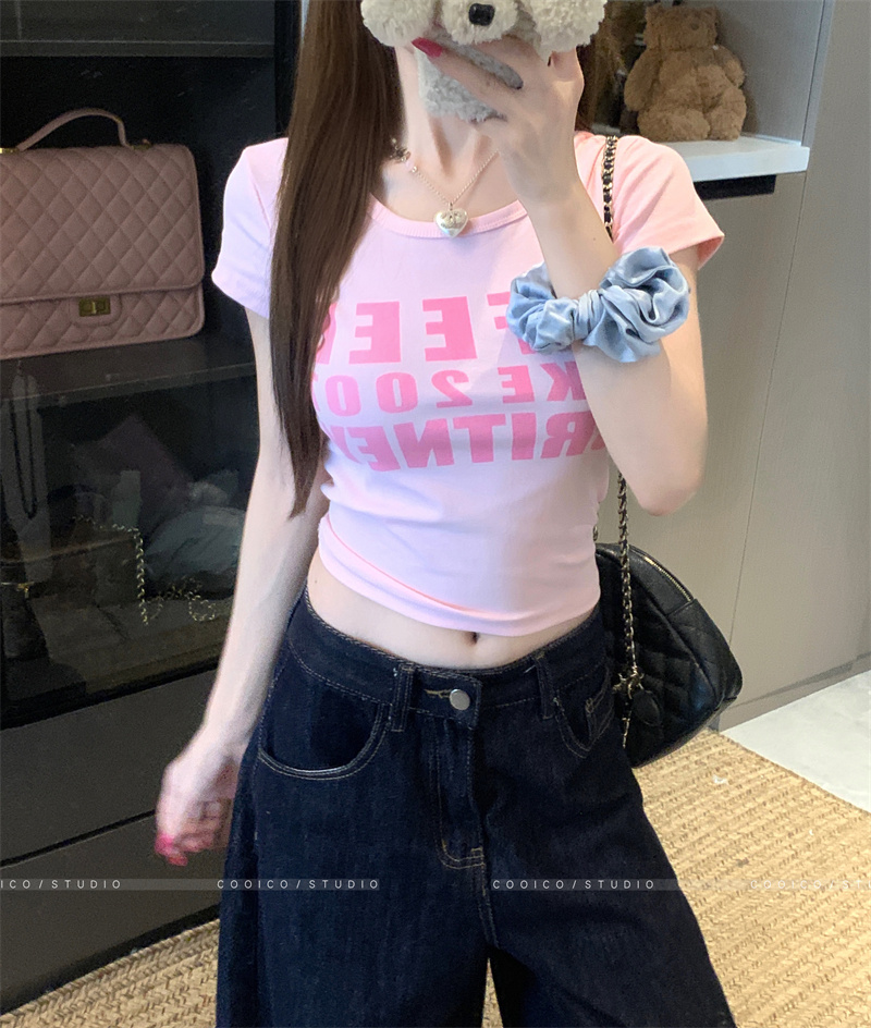 American Style Pink Letter Print T-Shirt for Women Summer Round Neck Short Sleeve Slim Fit - Image 2
