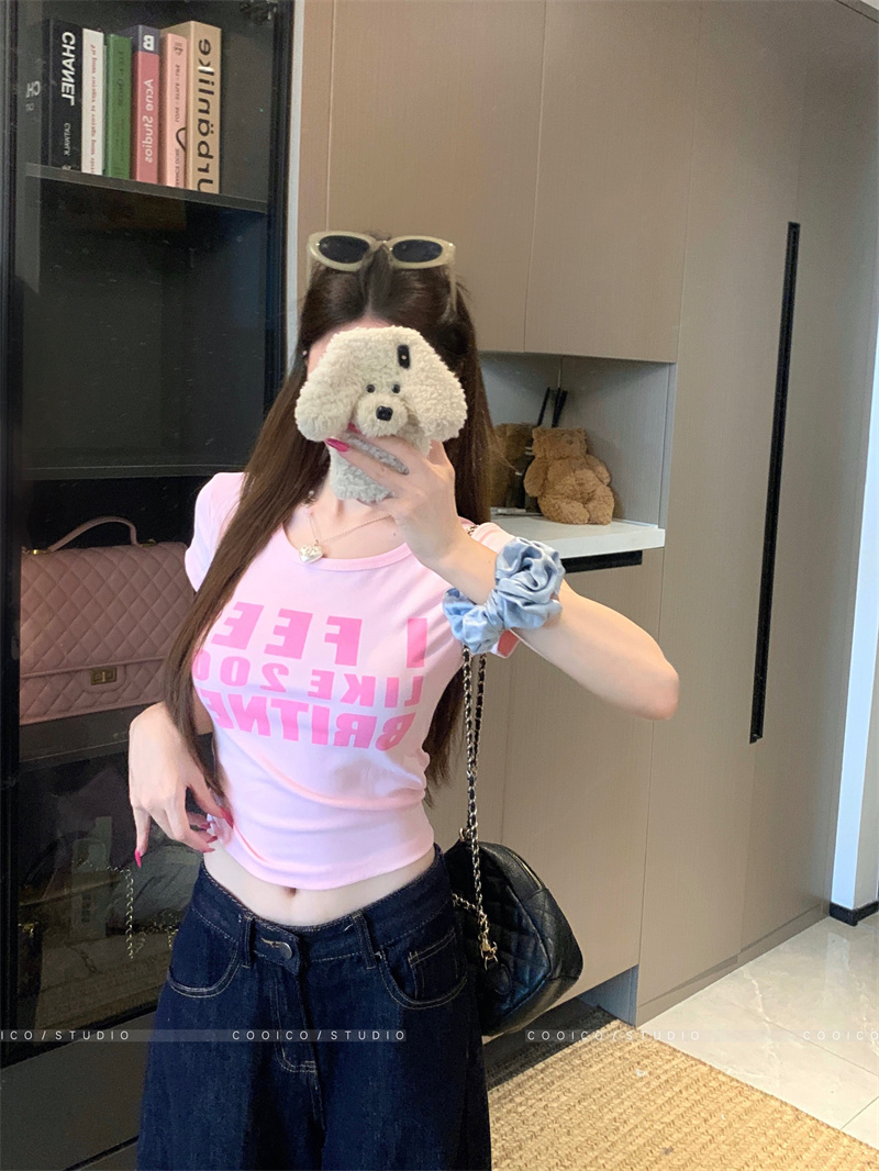 American Style Pink Letter Print T-Shirt for Women Summer Round Neck Short Sleeve Slim Fit - Image 3
