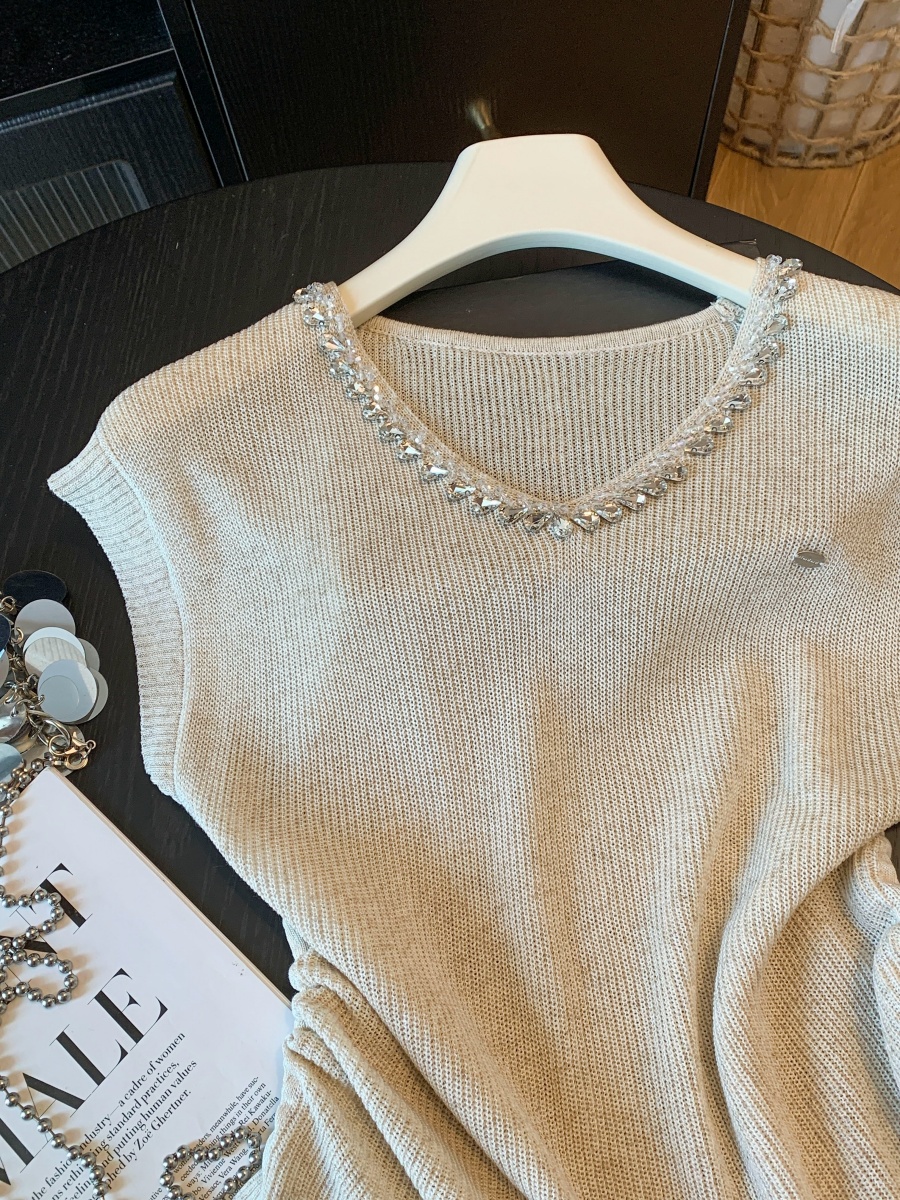 French Style Short Sleeve V Neck Diamond Knit T Shirt Light Purple Top - Image 2
